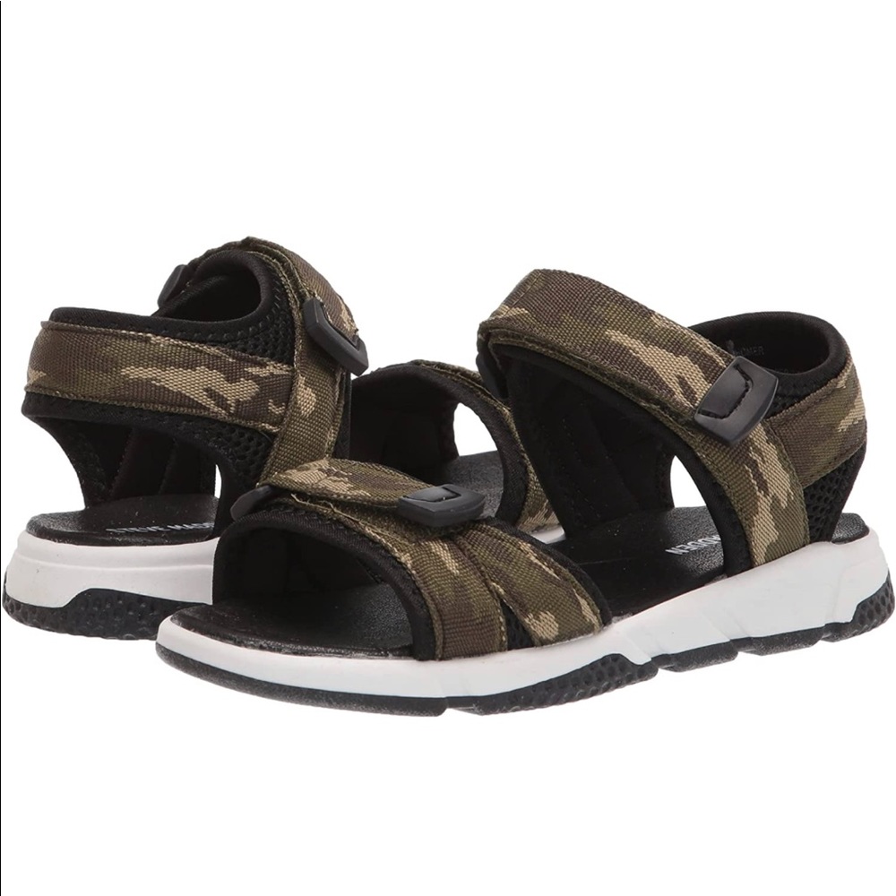 Steve Madden big boy's sandals